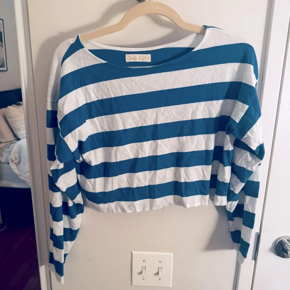 Suzie Kondi Psaras Striped Tee in Blue and White Stripe - Picture 3 of 7